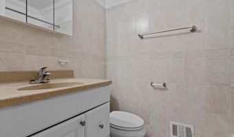 4533 CASABLANCA Ct, Annandale, VA 22003