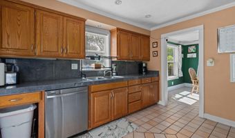 834 W GRANT St, Appleton, WI 54914