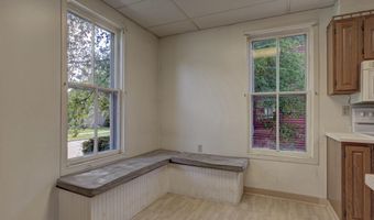 231 E WINNEBAGO St, Appleton, WI 54911