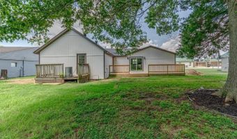 105 School St, Bay, AR 72411