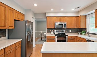 1208 FINNEANS Run, Arnold, MD 21012