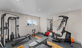 97972 SEA BREEZE Way, Brookings, OR 97415