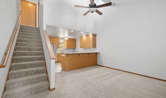 207 CARLSON St, Cheyenne, WY 82009