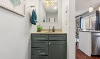 46 Pine Hill Dr, Bath, ME 04530