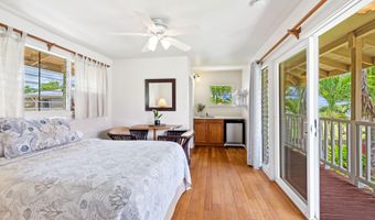 7959 KAUMUALII Hwy, Kekaha, HI 96752