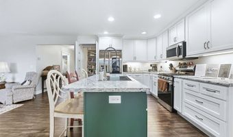 1603 Hickory Holw, Auburn, IN 46706