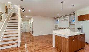 8006 SE SPORRI Ln, Milwaukie, OR 97267