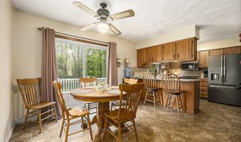 3042 Grandview Dr, Allegan, MI 49010