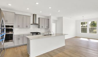 5245 Nettleton Way, Avon, IN 46123