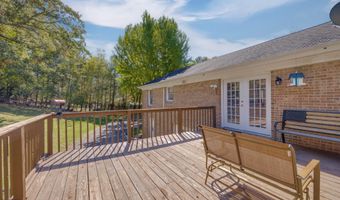 460 NE Oak Hill St, Abingdon, VA 24210