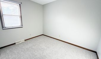 1219 SW 8th Ave, Aberdeen, SD 57401