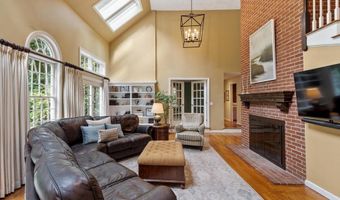 9 Ladyslipper Ln, Acton, MA 01720