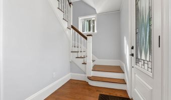 12 Longwood Ave, Beverly, MA 01915