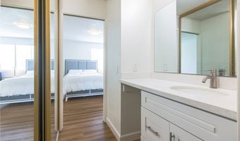 13526 La Jolla Cir 207-D, La Mirada, CA 90638