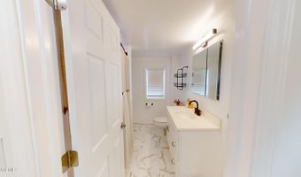 2824 6th Ave, Altoona, PA 16602