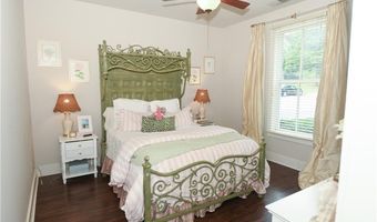 650 DEKALB 1080, Auburn, AL 36830