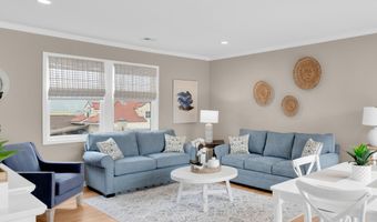 41 A Mount St, Bay Head, NJ 08742