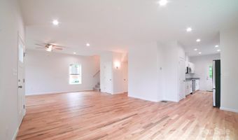 11 Berry Crest Ln, Arden, NC 28704