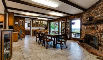 36910 EDGEHILL Rd, Springfield, OR 97478