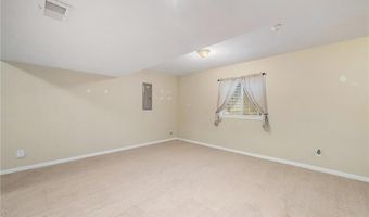 15417 Poplar St, Basehor, KS 66007