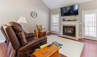 610 Seymour St, Aberdeen, NC 28315