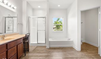 8607 Redditch Dr, Avon, IN 46123