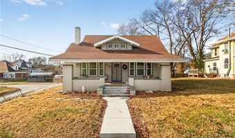 915 N 9th St, Atchison, KS 66002