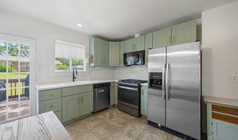 9616 Antonette Hills Dr, Affton, MO 63123