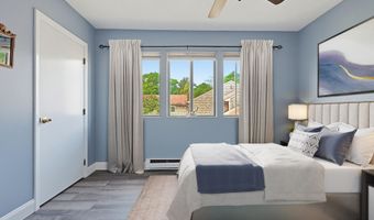 49 Round House Rd, Bourne, MA 02532