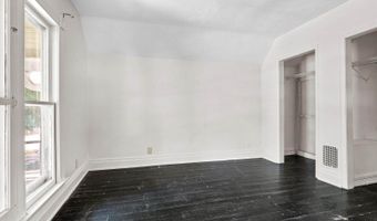 308 E Broad St, Angola, IN 46703