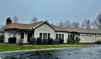 7 Hunters Woods Blvd D, Canfield, OH 44406