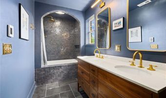 1811 El Contento Cir, Bentonville, AR 72712