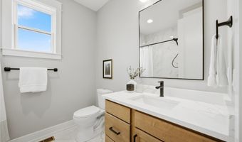 1603 NE 19th St, Ankeny, IA 50021
