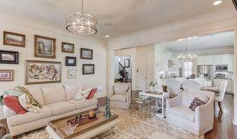 10853 Enclave Ln, Alpharetta, GA 30022