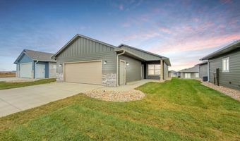 2409 E Tinley St, Brandon, SD 57005