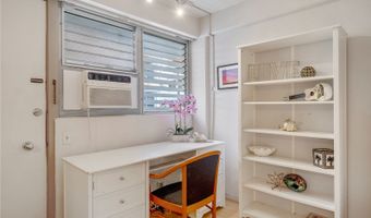 417 Nohonani St 312, Honolulu, HI 96815