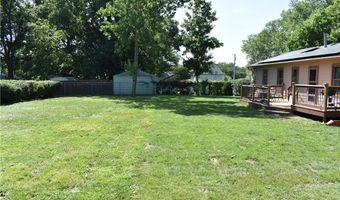 225 King St, Baldwin City, KS 66006