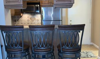 316 BURNSIDE St 103, Annapolis, MD 21403