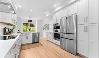 709 N 5th Ave, Ann Arbor, MI 48104