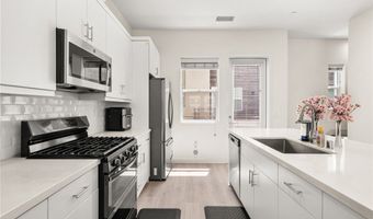 921 E Mason Ln 28, Anaheim, CA 92805