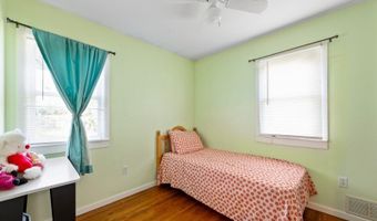 25 Watson Dr, Andover, NJ 07801