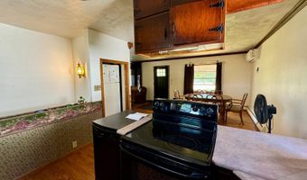 1204 4th St, Britton, SD 57430