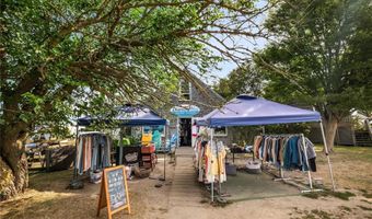 442 Dodge St, Block Island, RI 02807