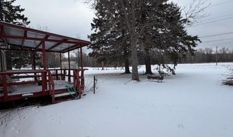 28 Hemlock Cir, Babbitt, MN 55706