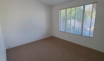 2466 W SHANNON St, Chandler, AZ 85224