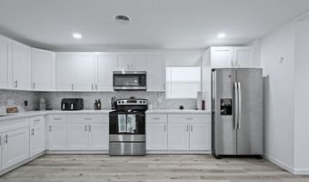 501 Endicott Ln, Albany, GA 31707