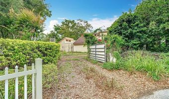 200 ALPINE St, Altamonte Springs, FL 32701