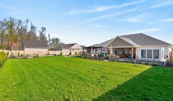 200 Camdyn Trl, Anna, OH 45302