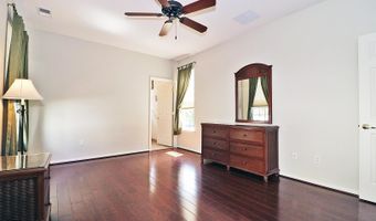 70 Heritage Point Blvd, Barnegat, NJ 08005