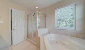 17305 SUMMERWOOD Ln, Accokeek, MD 20607